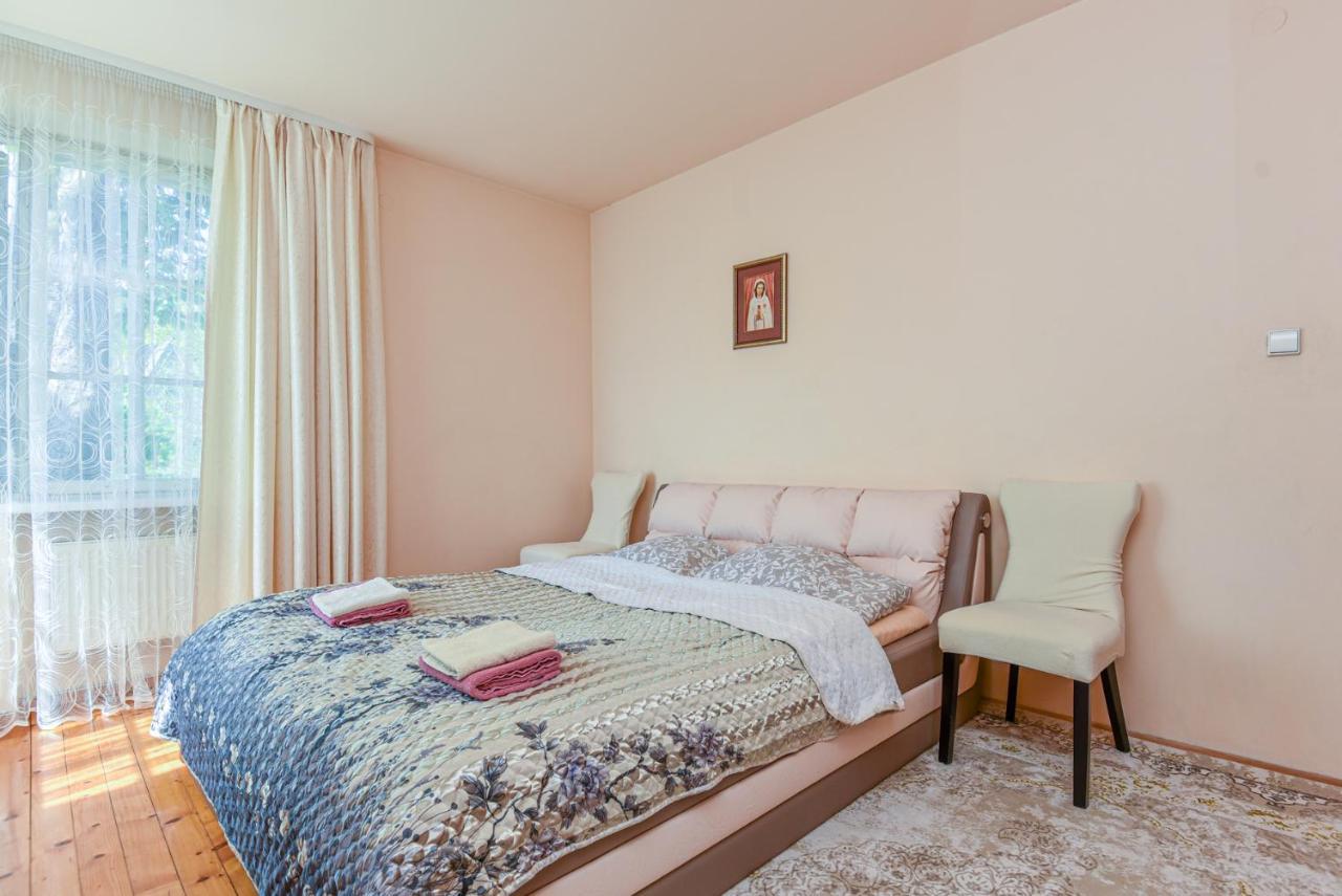 Medziotoju Apartment In Old City بالانغا المظهر الخارجي الصورة