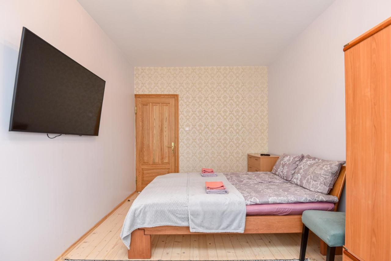 Medziotoju Apartment In Old City بالانغا المظهر الخارجي الصورة